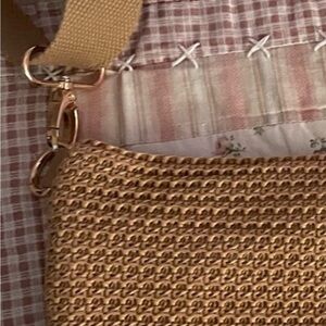 Stylish Tan Woven Shoulder Bag - NWT